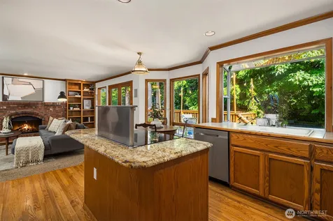22413 NE 9th Drive Sammamish WA 98074