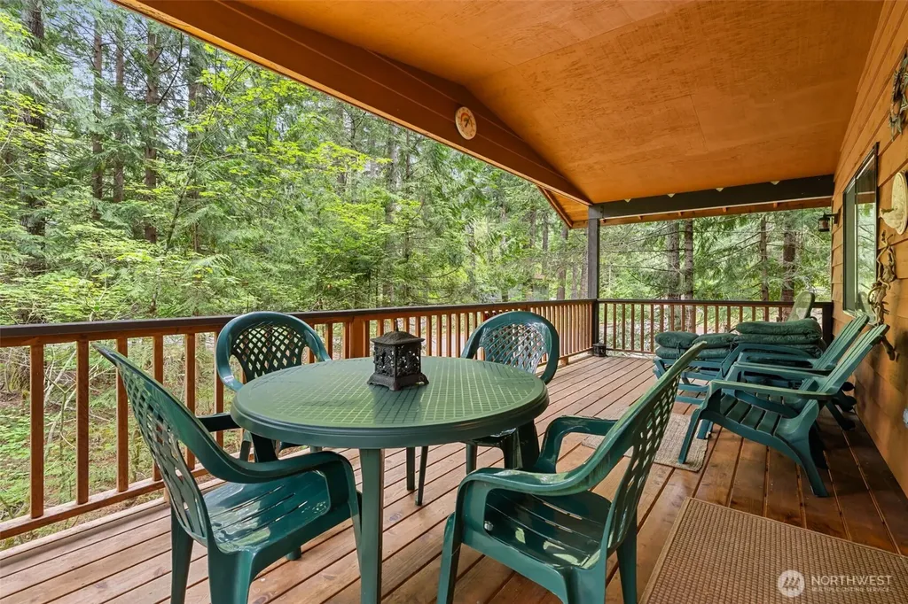 390 N Potlatch N Hoodsport WA 98548