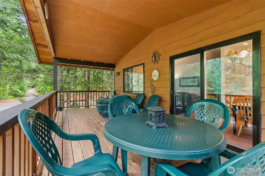 390 N Potlatch N Hoodsport WA 98548