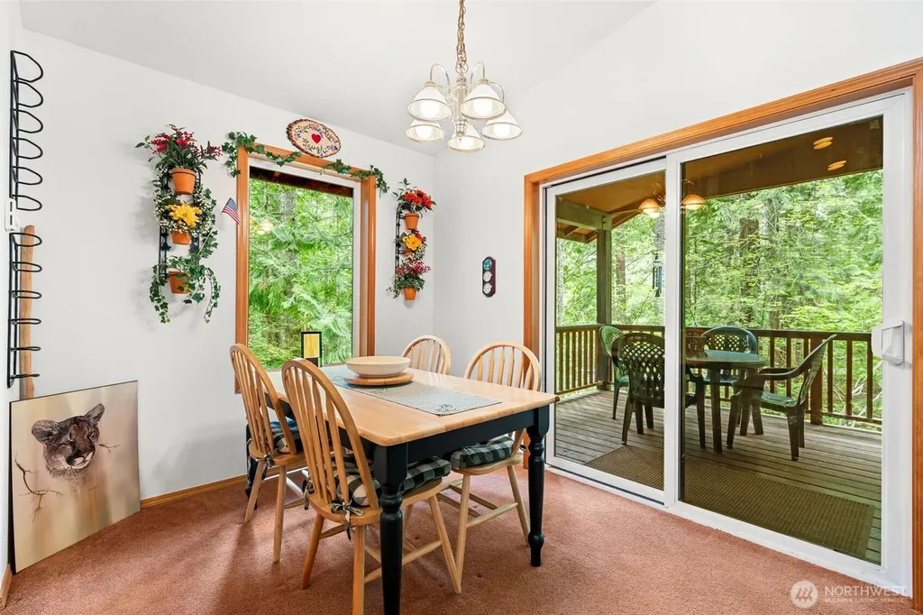 390 N Potlatch N Hoodsport WA 98548