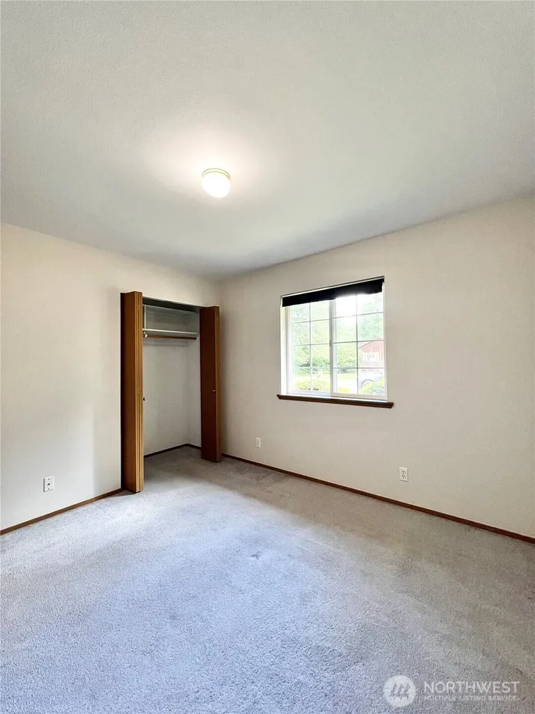 17212 120th Place NE Arlington WA 98223