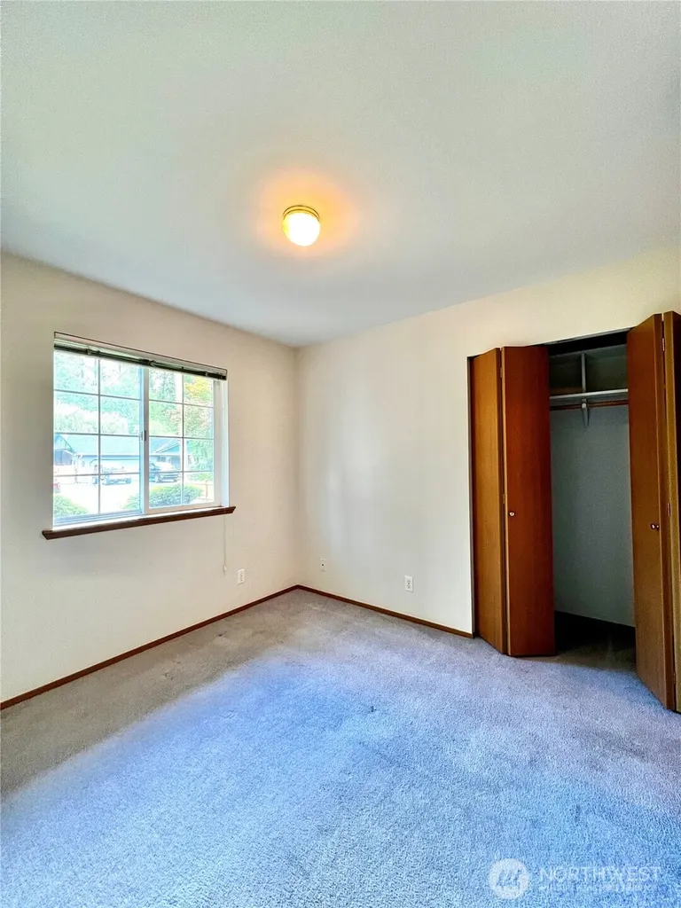 17212 120th Place NE Arlington WA 98223