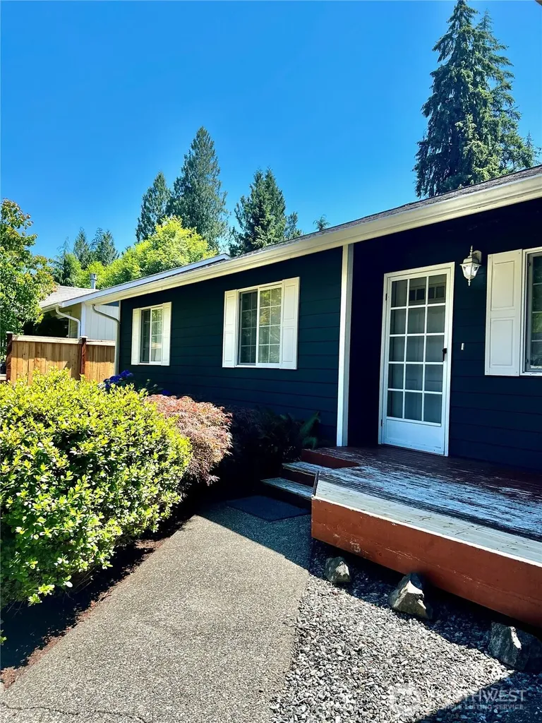 17212 120th Place NE Arlington WA 98223