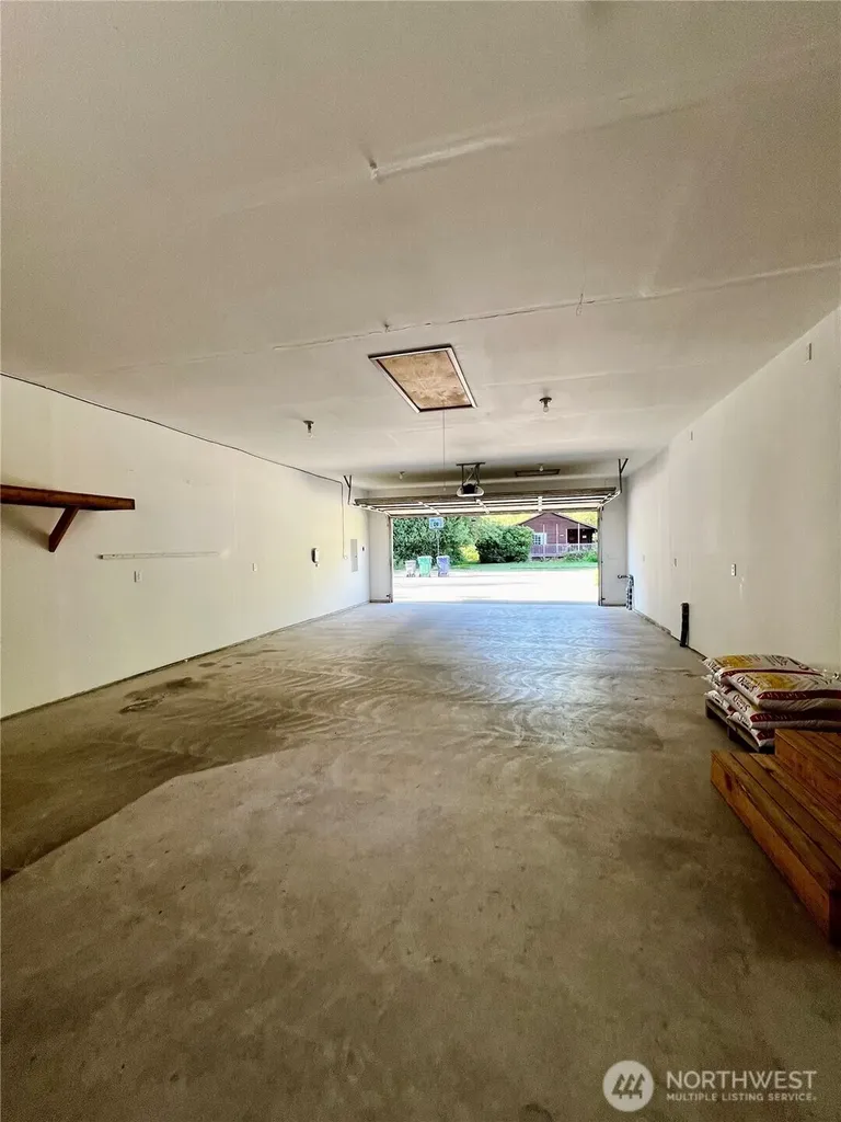 17212 120th Place NE Arlington WA 98223