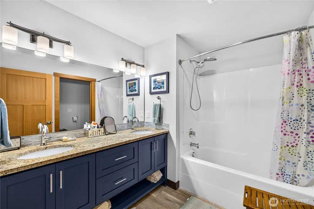3007 Meridian Court Anacortes WA 98221