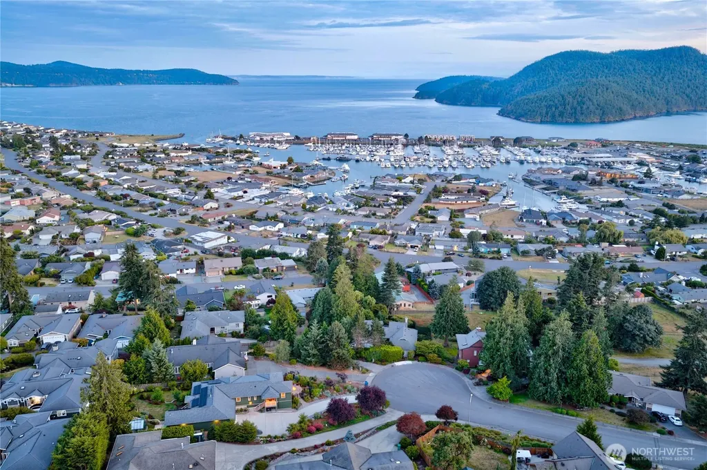 3007 Meridian Court Anacortes WA 98221