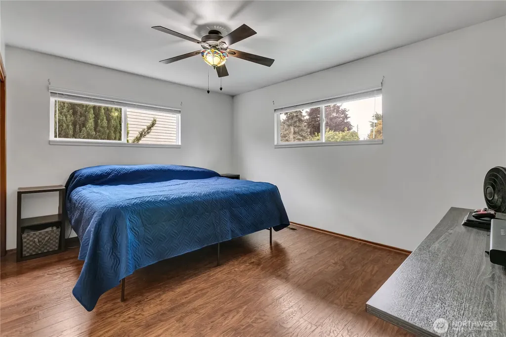 15115 74th Street E Sumner WA 98390