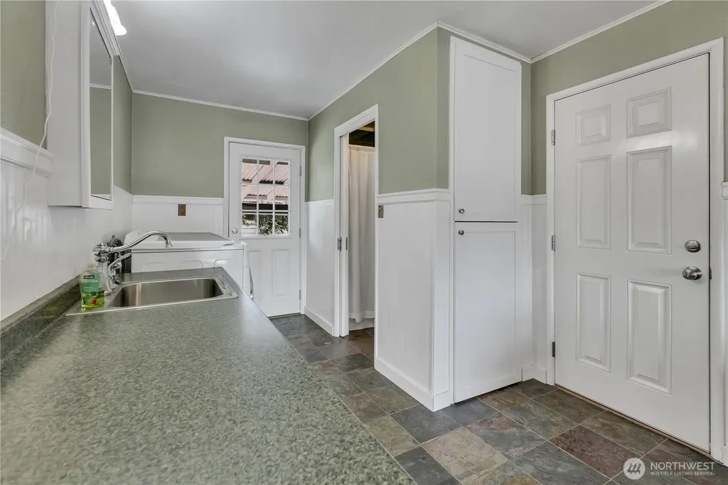 15115 74th Street E Sumner WA 98390