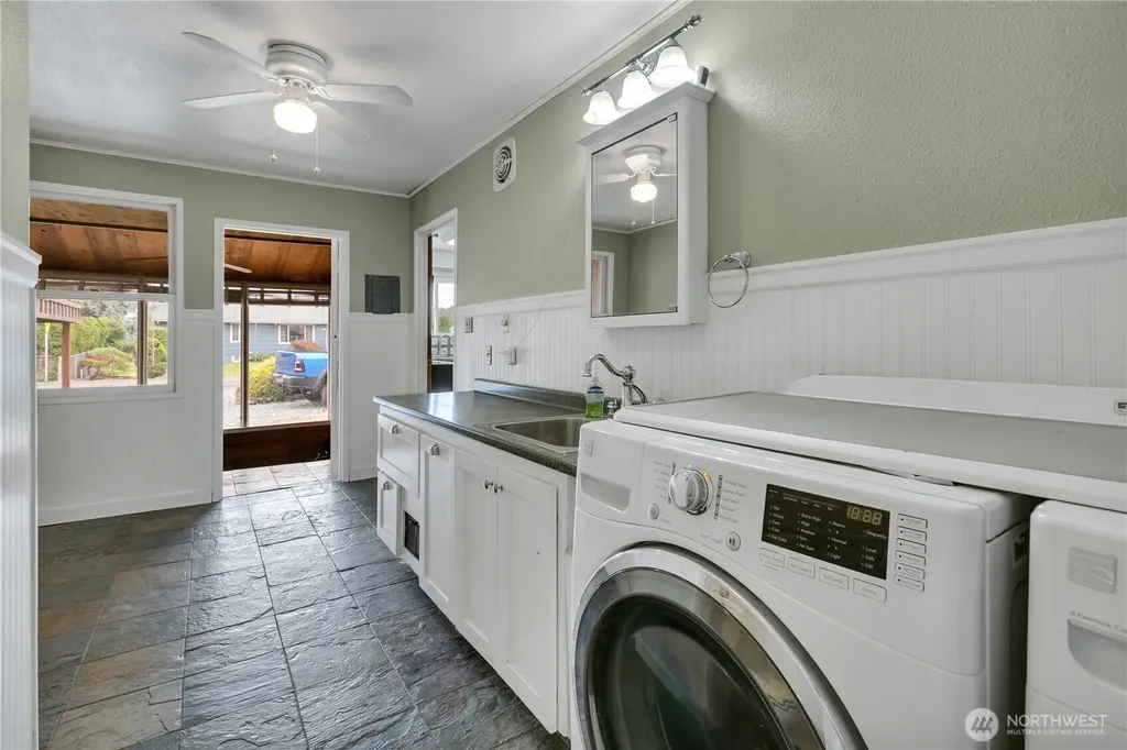 15115 74th Street E Sumner WA 98390