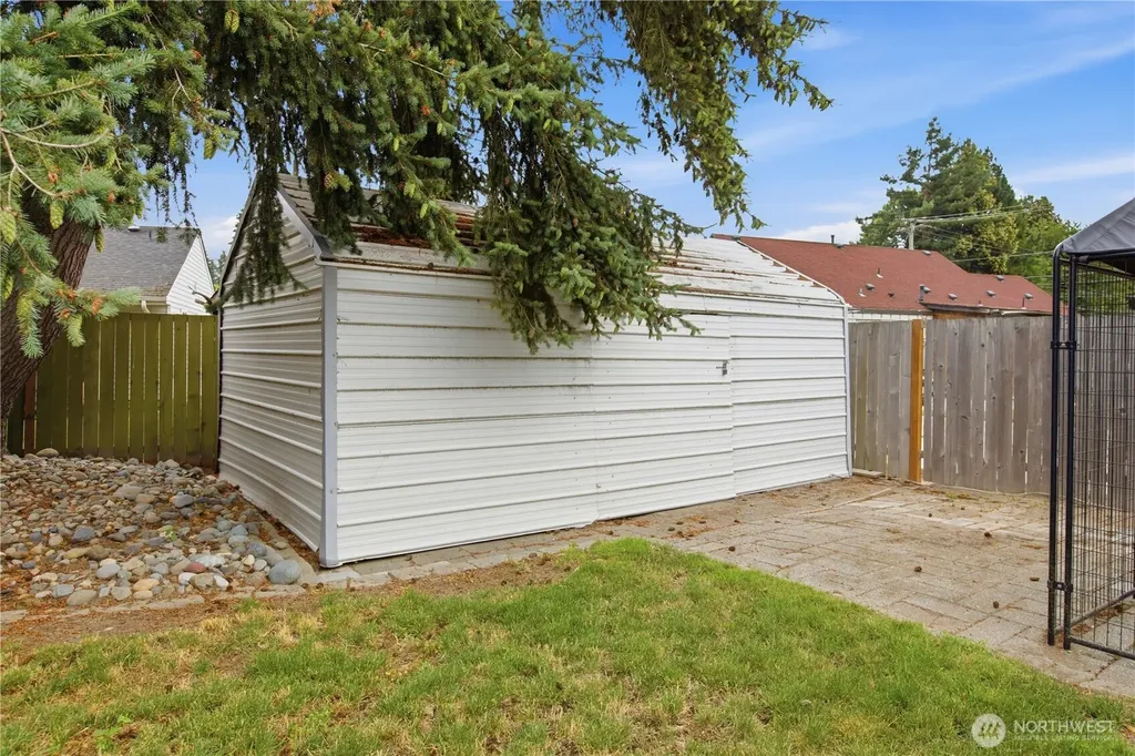 15115 74th Street E Sumner WA 98390