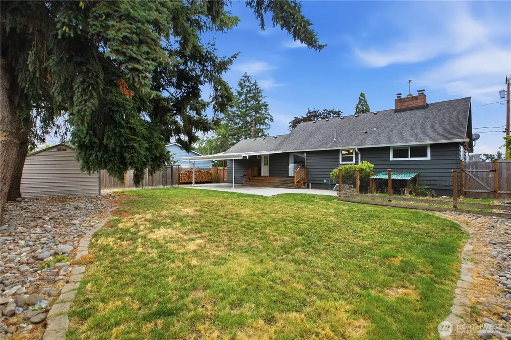 15115 74th Street E Sumner WA 98390