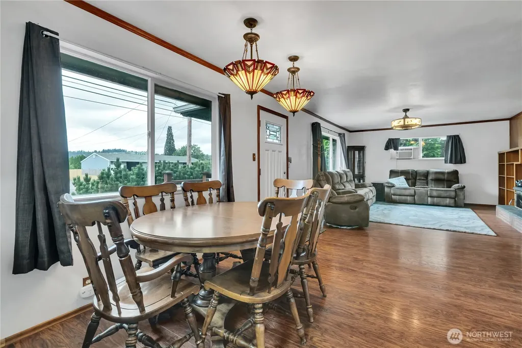 15115 74th Street E Sumner WA 98390