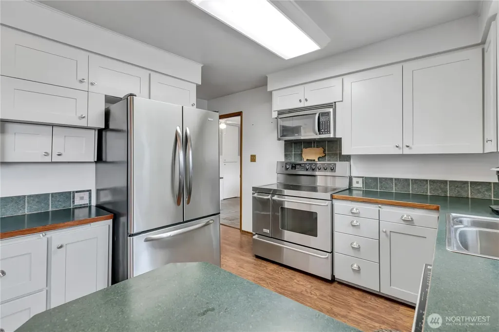 15115 74th Street E Sumner WA 98390
