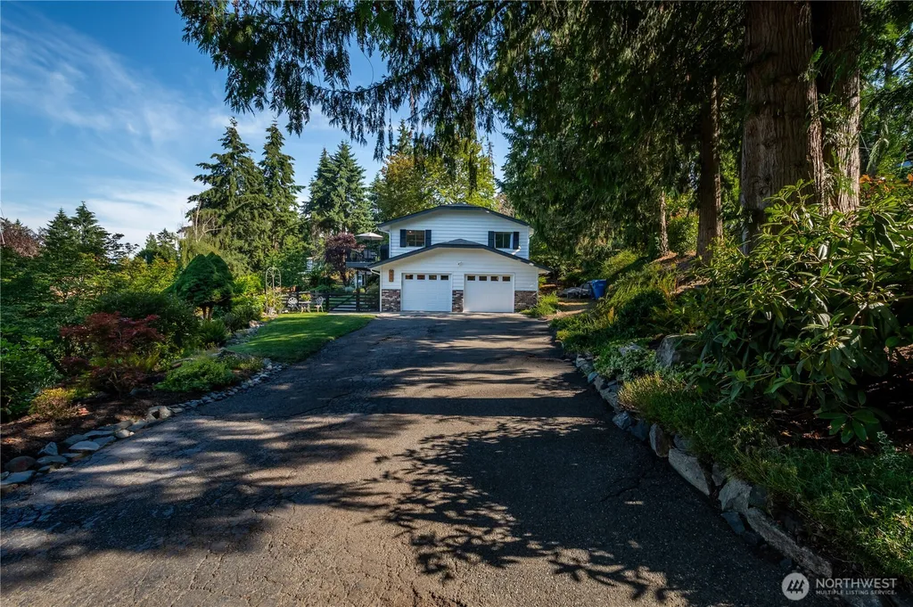 4627 129th Avenue E Edgewood WA 98372