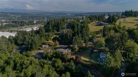4627 129th Avenue E Edgewood WA 98372