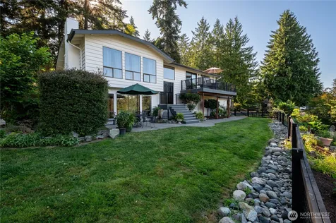 4627 129th Avenue E Edgewood WA 98372