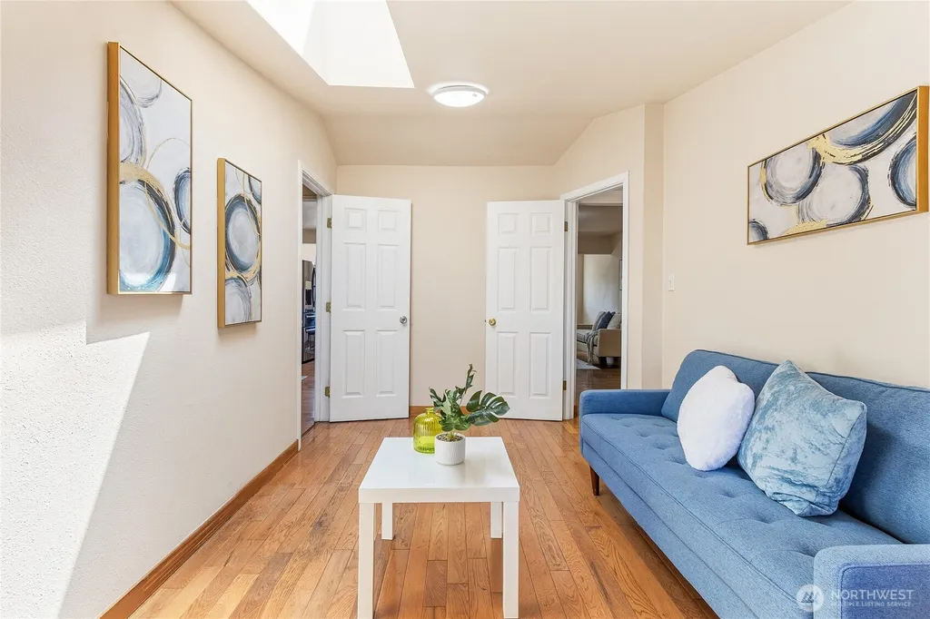 8528 S 121st Street Seattle WA 98178