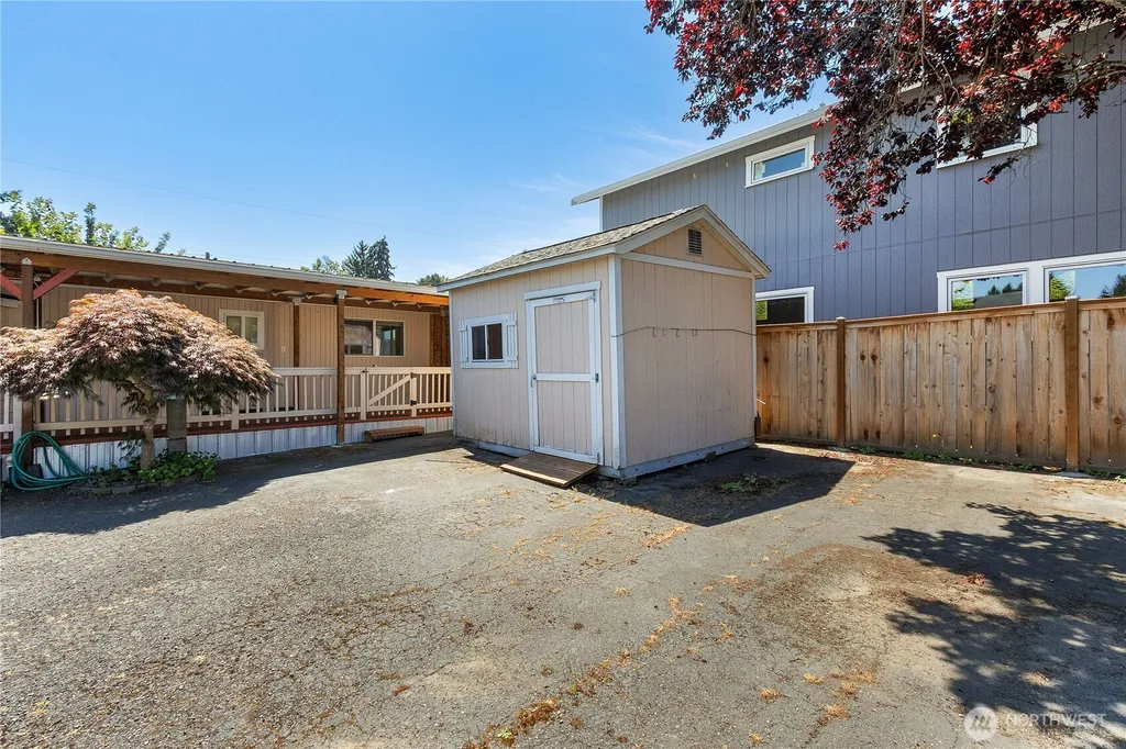 8528 S 121st Street Seattle WA 98178
