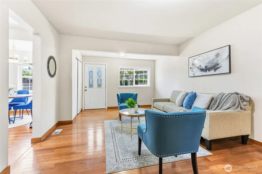 8528 S 121st Street Seattle WA 98178