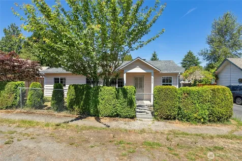 8528 S 121st Street Seattle WA 98178