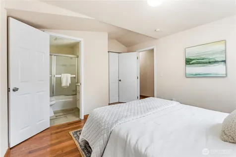 8528 S 121st Street Seattle WA 98178