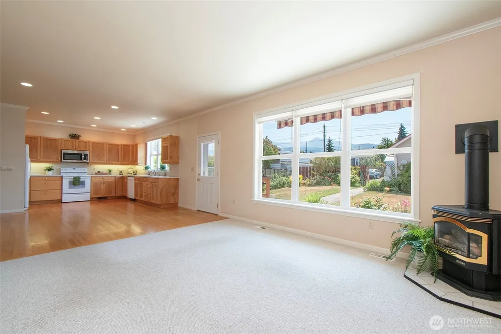 220 W 13th Street Port Angeles WA 98362