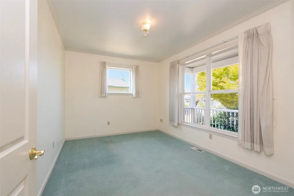 220 W 13th Street Port Angeles WA 98362