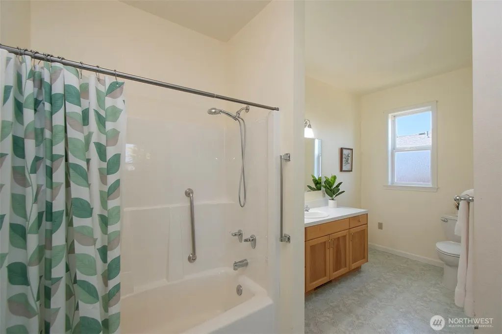 220 W 13th Street Port Angeles WA 98362