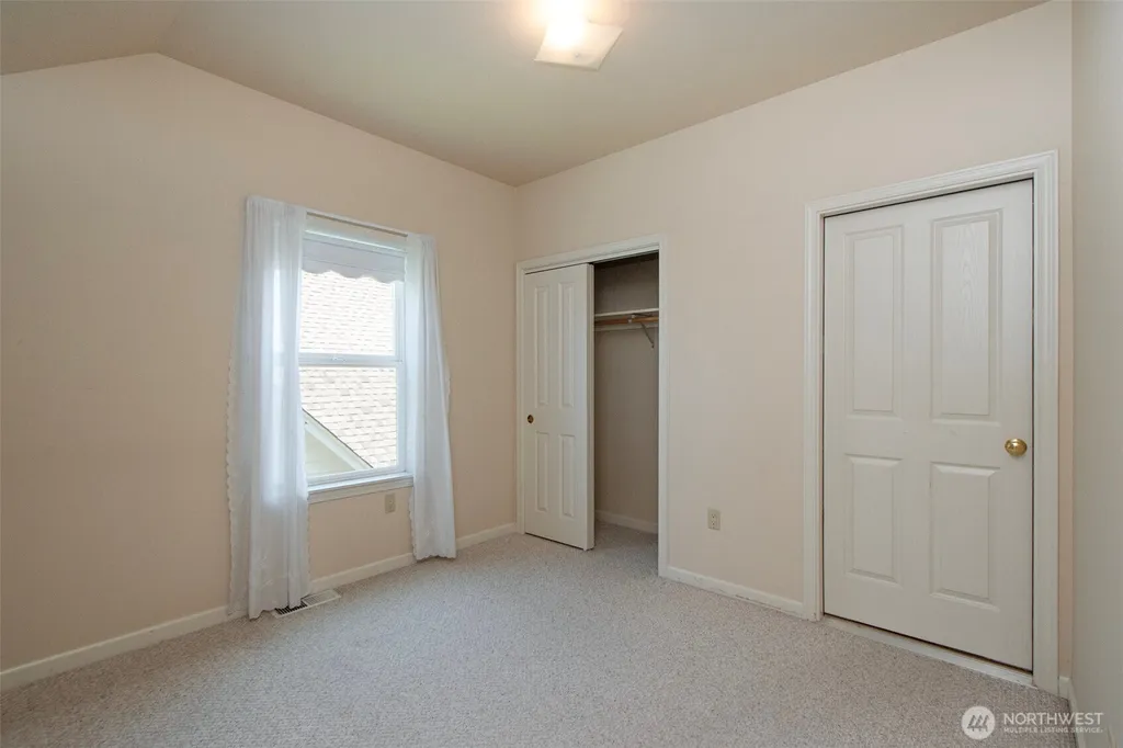 220 W 13th Street Port Angeles WA 98362