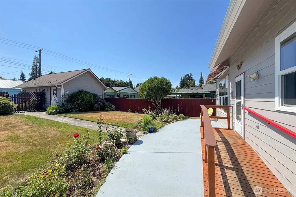 220 W 13th Street Port Angeles WA 98362