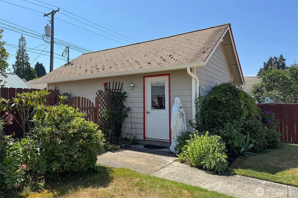 220 W 13th Street Port Angeles WA 98362