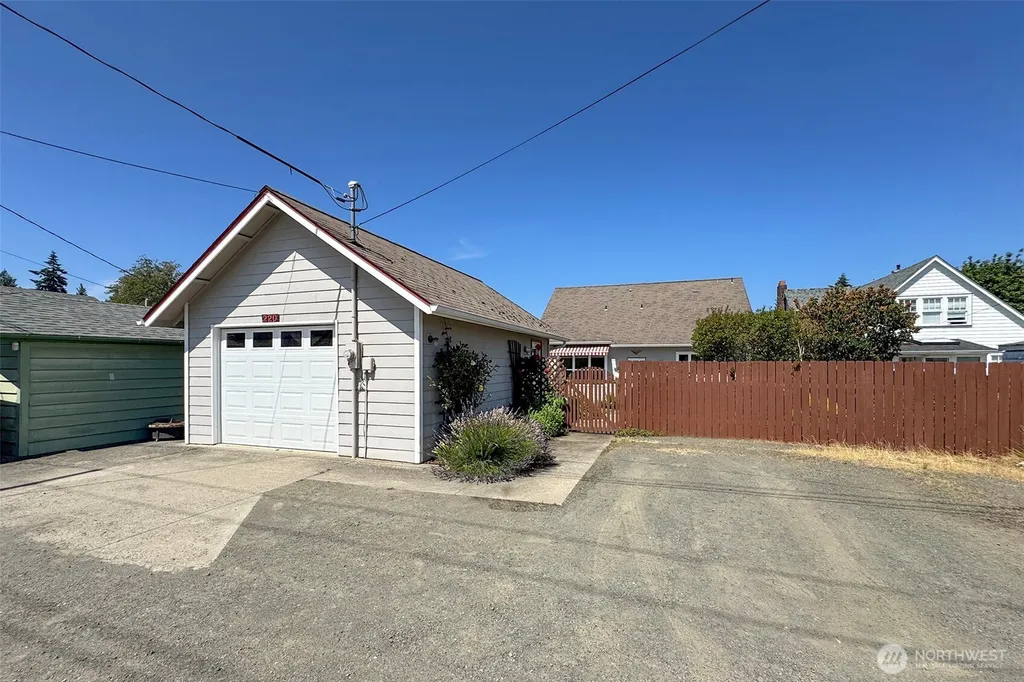 220 W 13th Street Port Angeles WA 98362