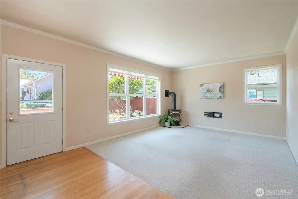 220 W 13th Street Port Angeles WA 98362