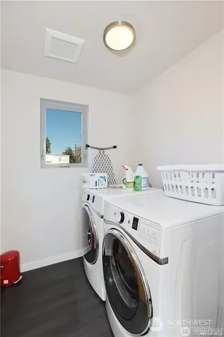 5207 S Willow Street Seattle WA 98118