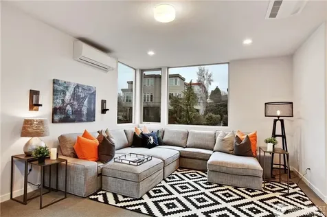 5207 S Willow Street Seattle WA 98118