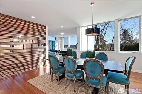 5207 S Willow Street Seattle WA 98118