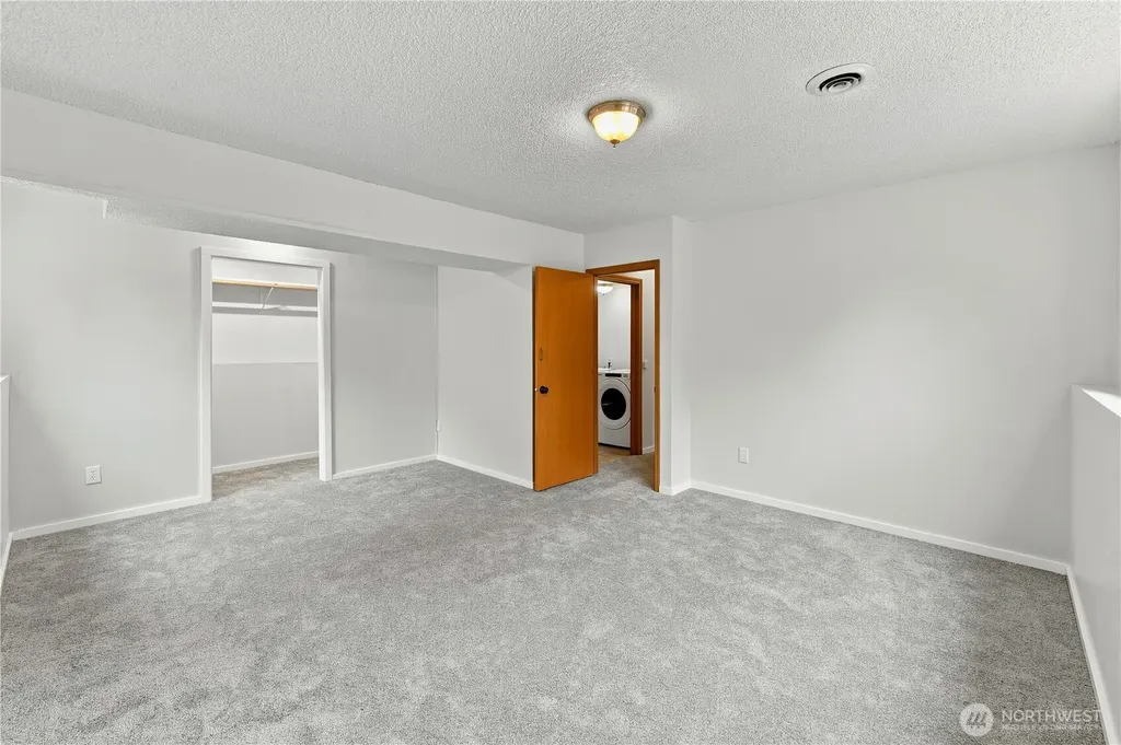 7521 S M Street Tacoma WA 98408