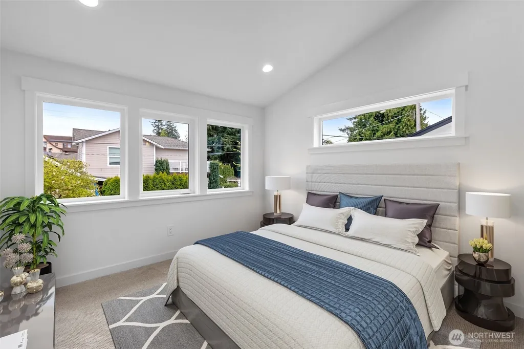 117 NW 112th Street Seattle WA 98177