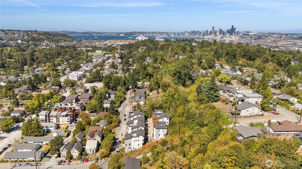 5248 23rd Avenue SW Seattle WA 98106