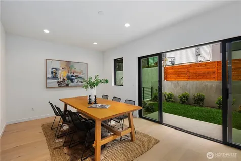 5248 23rd Avenue SW Seattle WA 98106