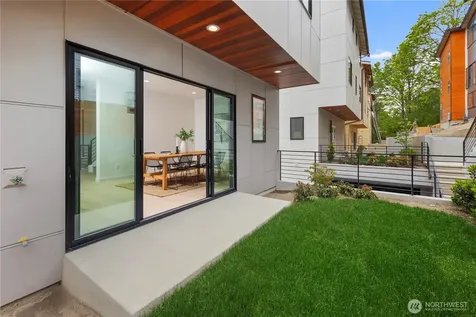 5248 23rd Avenue SW Seattle WA 98106