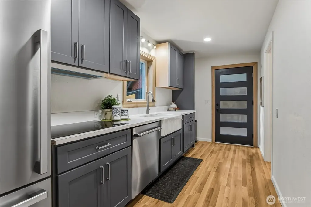 2908 Fishtrap Loop NE Olympia WA 98506