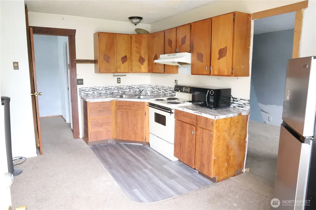 42421 SE 264th Avenue SE Enumclaw WA 98022