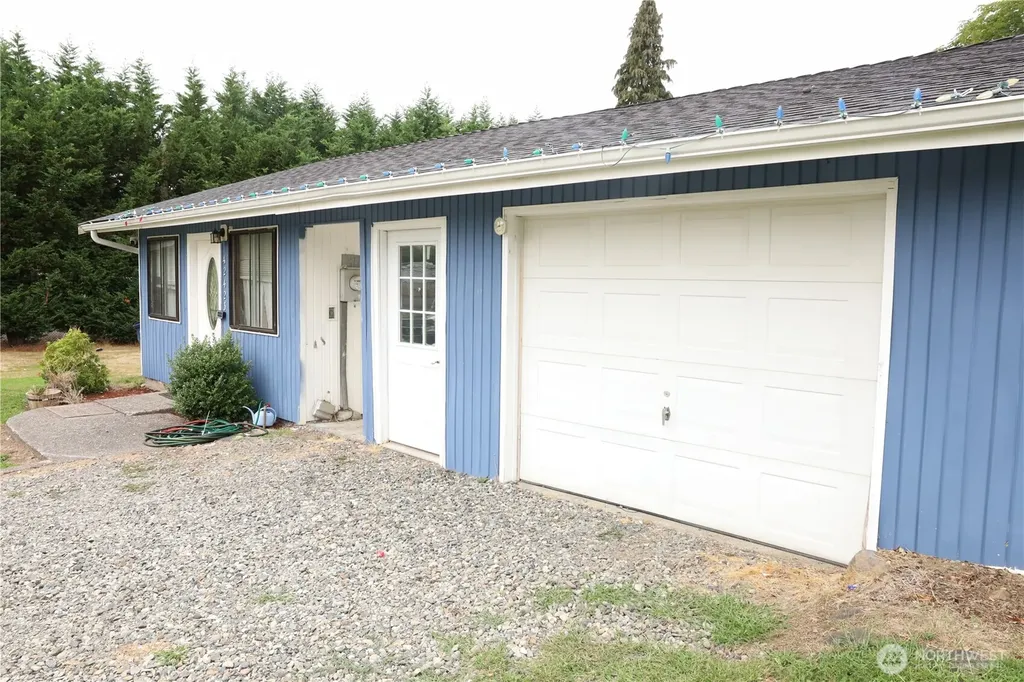 42421 SE 264th Avenue SE Enumclaw WA 98022