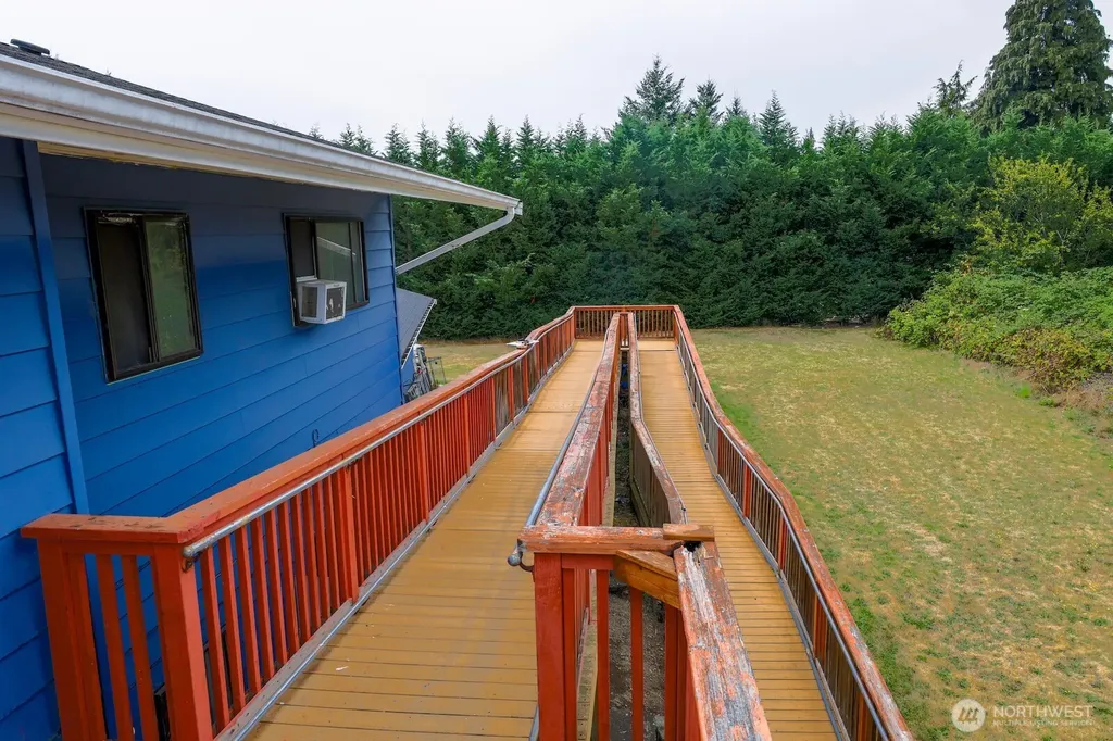 42421 SE 264th Avenue SE Enumclaw WA 98022