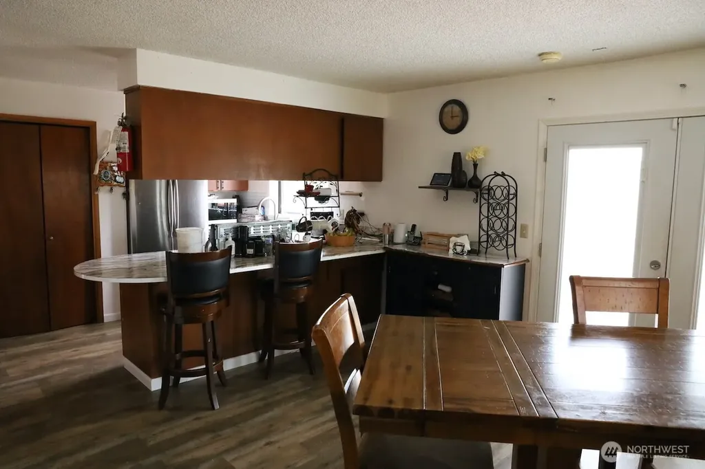 42421 SE 264th Avenue SE Enumclaw WA 98022