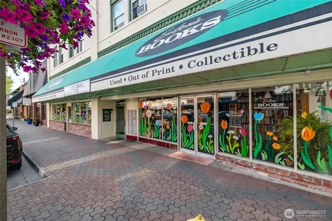 701 S 1st Street Mount Vernon WA 98273