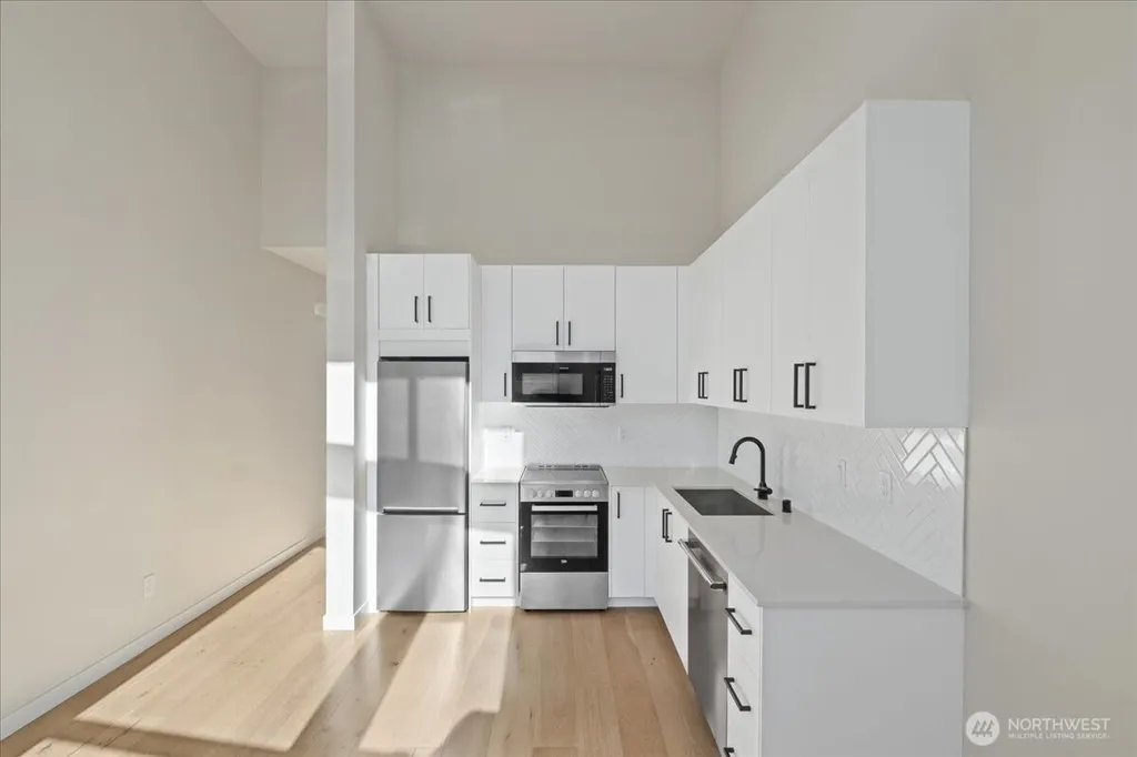 911 NE 70th Street Seattle WA 98115