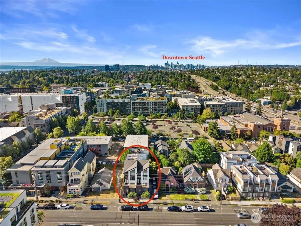 911 NE 70th Street Seattle WA 98115