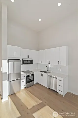 911 NE 70th Street Seattle WA 98115